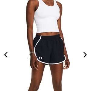 NEW WITH TAGS XS Under Armour Women's Black Athletic Shorts